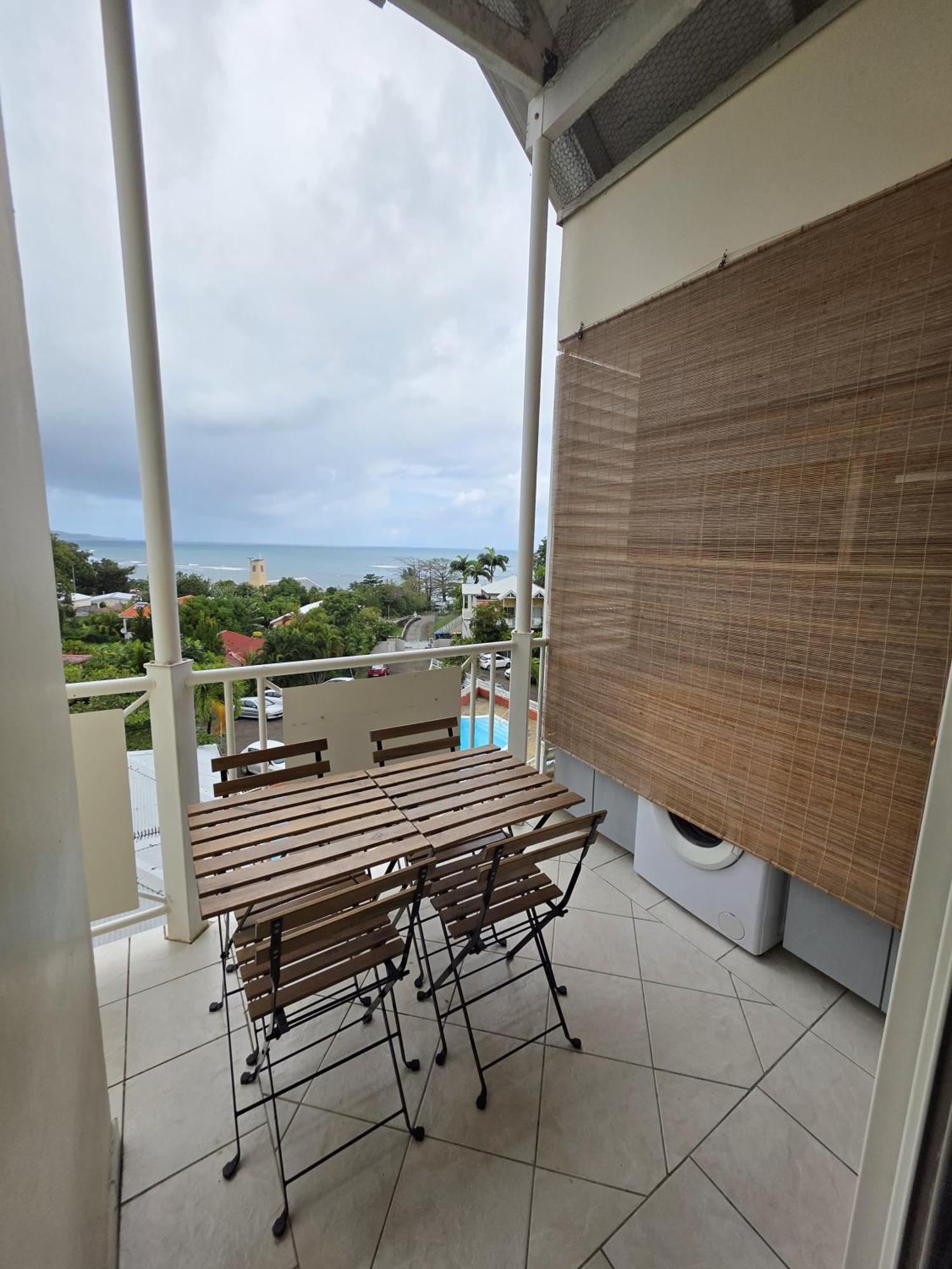 Apartament Flamboyant De La Baie La Trinité Zewnętrze zdjęcie